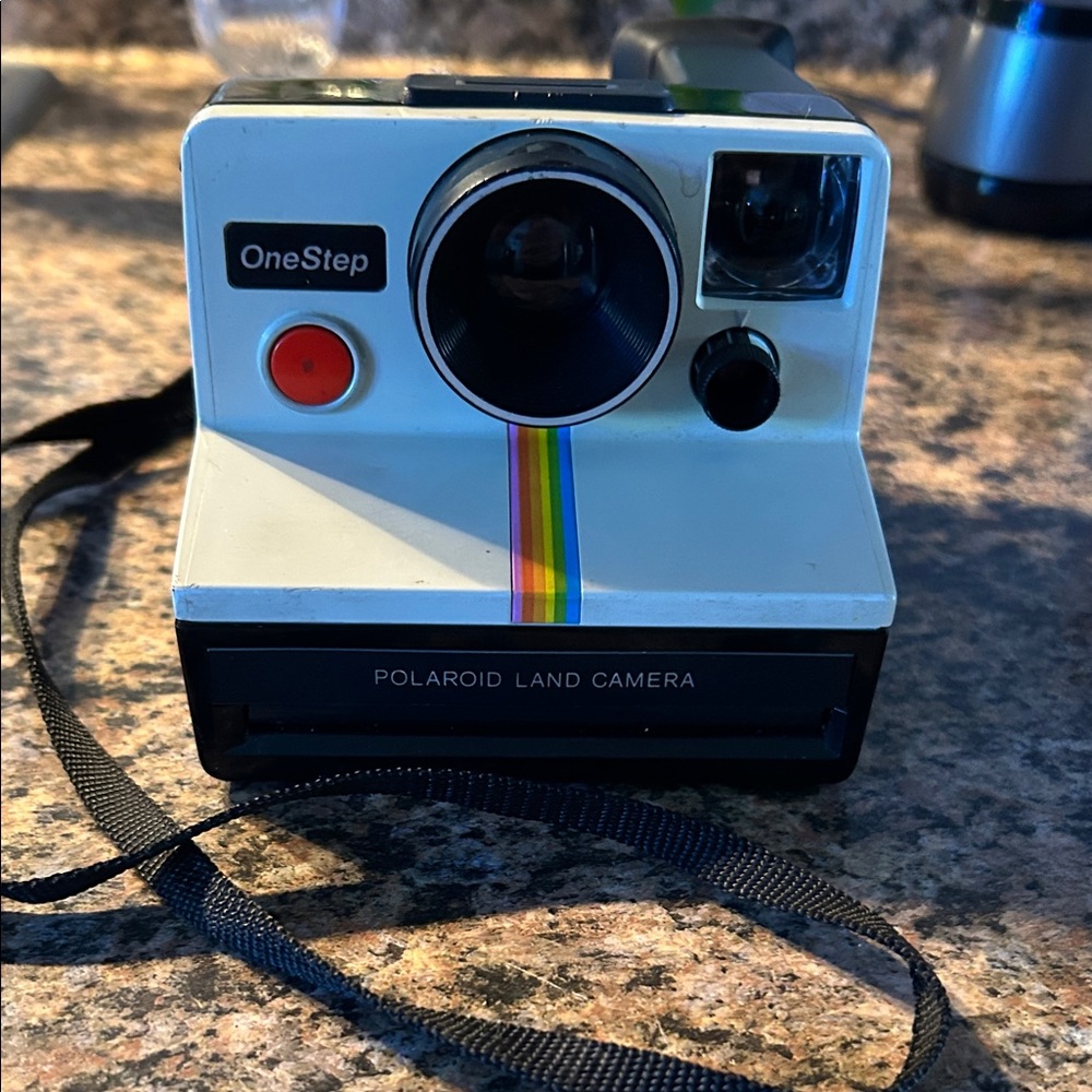 Polaroid OneStep Land Camera - White with Rainbow Stripe - Picture 1 of 6